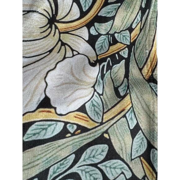 William Morris Pimpernel Bath Towels Set of 2 by Society 6 - Picture 7 of 8